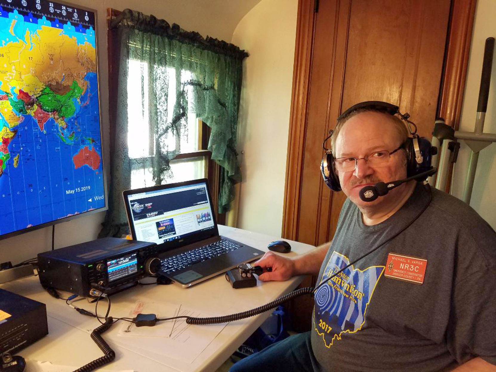 election day radios